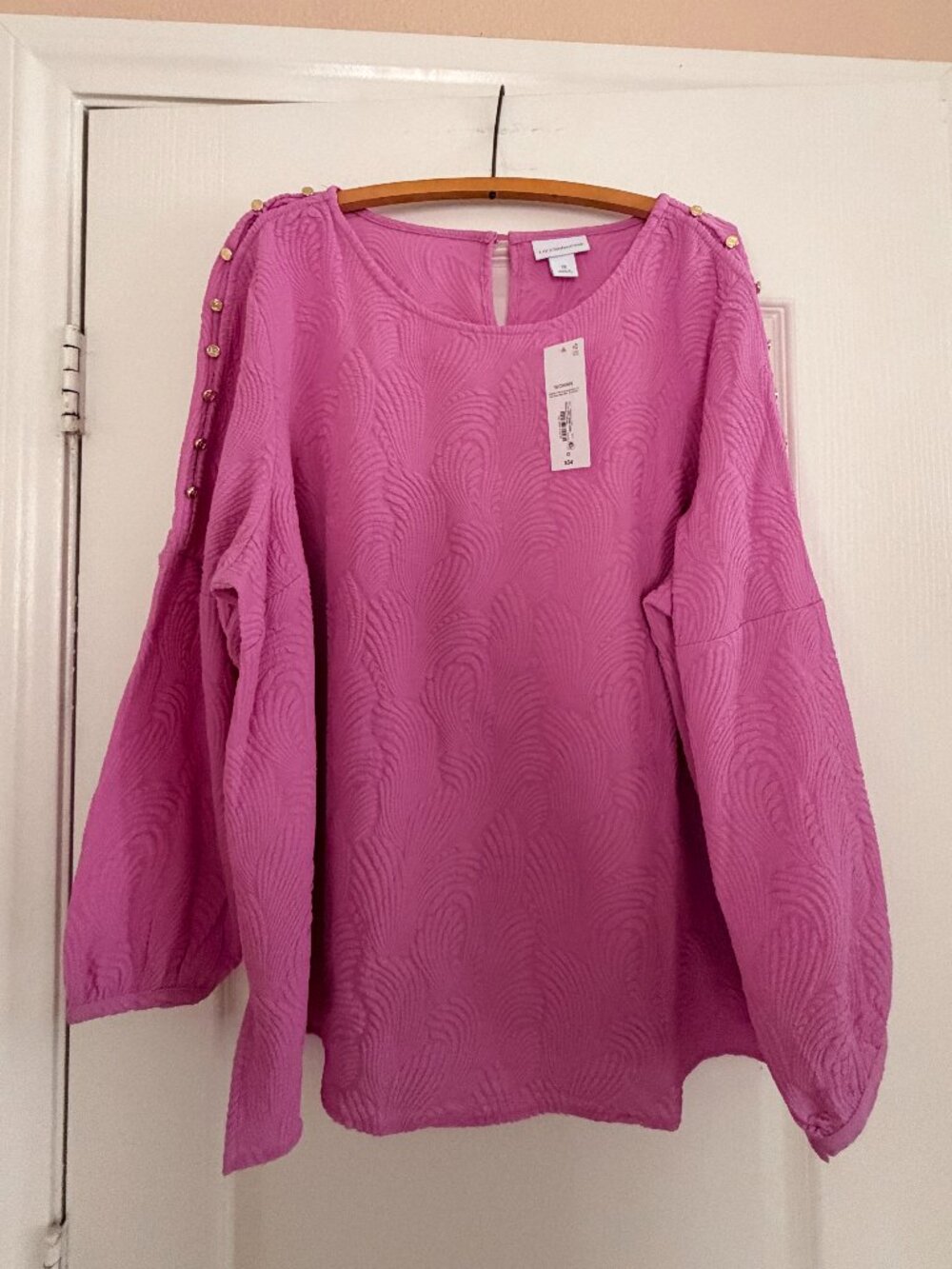 NWT - Liz Claiborne 3/4 Sleeve Top - Size 1X